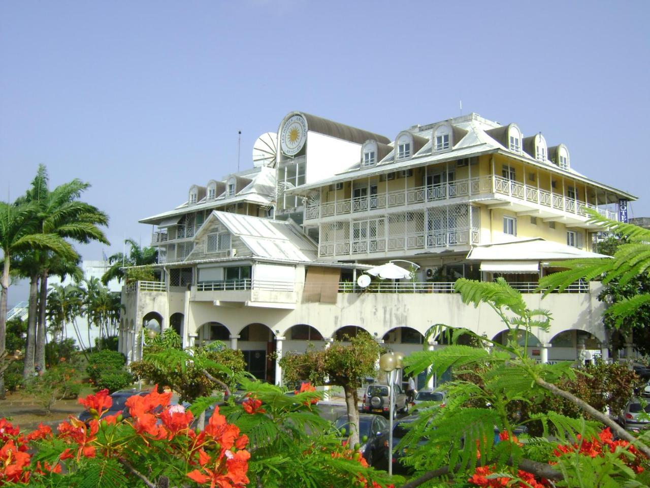Hotel Saint John Perse Pointe-à-Pitre Exterior foto
